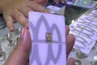 Harga Emas Antam Hari Ini Turun Rp31 Ribu, Simak Daftar Lengkap per Gram (foto: kontan)