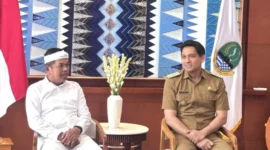 Gubernur Jawa Barat Dedi Mulyadi dan Bupati Indramayu, Lucky Hakim (foto: diskominfo.indramayukab)