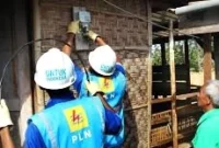 Pemerintah mempercepat Program Listrik Desa, ESDM Fokus Atasi Kendala Lapangan (foto: pln)