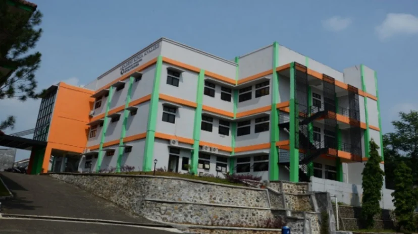 Laboratorium Fisika dan Kimia Canggih BRIN Buka Peluang Kolaborasi, Mahasiswa AKA Bogor Dapat Wawasan Baru (foto: campus.quipper)