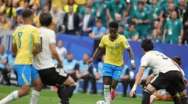 Piala Dunia 2026: Brasil Lolos Dramatis ke Babak 16 Besar Usai Tekuk Jepang pada Menit Akhir (foto: vietnam.vn)