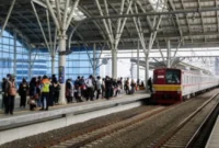 Resmi Berlaku Diskon Tiket Kereta Ekonomi 30 Persen (foto: sindonews)