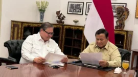 Bea Masuk 0 Persen Berlaku, Pemerintah Pangkas Tarif Impor LPG dan Bahan Baku Plastik untuk Redam Inflasi (foto: ekon)