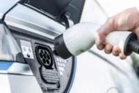 Tips Mengisi Daya Mobil Listrik agar Lebih Efisien dan Mendukung Kinerja Baterai (foto: arista)