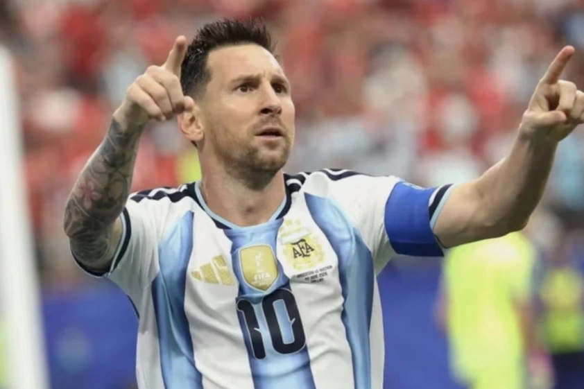 Messi Pecah Rekor Gol! Argentina Lolos ke 32 Besar Usai Kalahkan Austria (foto: vietnam.vn)