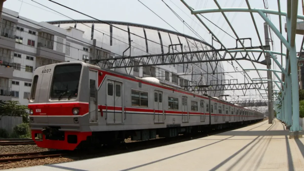 Stasiun JIS Mulai Beroperasi, Penumpang KRL Segera Nikmati Akses Langsung ke Kawasan Stadion (foto: sinpo)