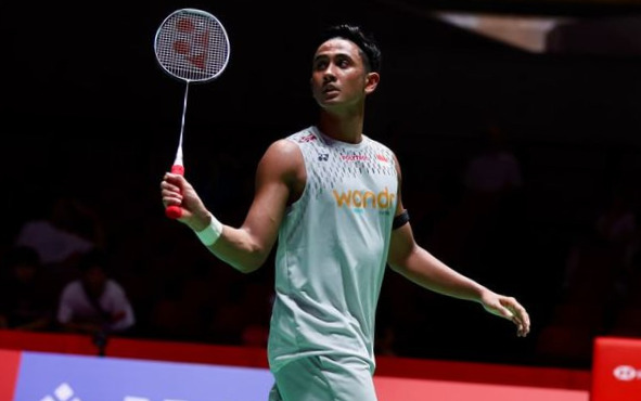 Hasil Japan Open 2026: Alwi Farhan Bangkit Dramatis, Balas Kekalahan dari Alex Lanier (foto: bolasport)