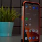 HP Anti Air Baterai Awet 7000mAh, 3 Pilihan Smartphone Tangguh untuk Pekerja Lapangan (foto: techxreviews)
