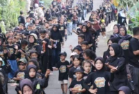 Festival Ciomas Ngabring 2026 Meriah, 3.500 Warga Tampilkan Tari Silat Kolosal di Serang (foto: serangkab)