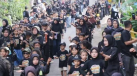 Festival Ciomas Ngabring 2026 Meriah, 3.500 Warga Tampilkan Tari Silat Kolosal di Serang (foto: serangkab)