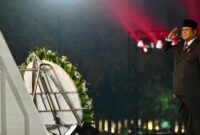 Presiden Prabowo Subianto memimpin ziarah nasional dan renungan suci di Taman Makam Pahlawan Nasional Utama Kalibata (foto: BPMI Setpres)