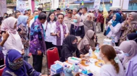 Pelaksanaan Cek Kesehatan Gratis dan program penemuan TBC di Kabupaten Tangerang, Banten (foto: bkip kemenkes)