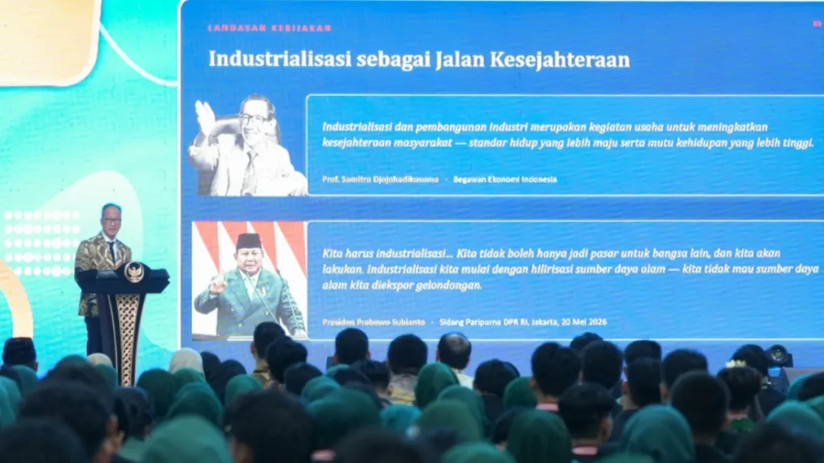 Menteri Perindustrian Agus Gumiwang Kartasasmita hadir saat peluncuran Motor Listrik Nasional (MoLiNas) di Cikarang, Kabupaten Bekasi, Jawa Barat (foto: kementerian perindusterian)