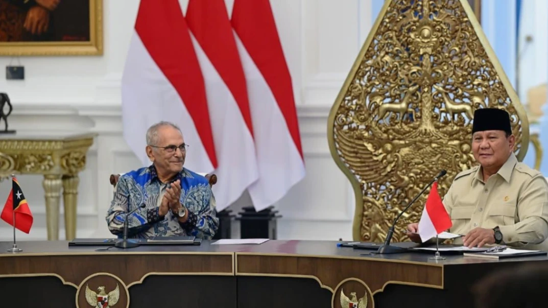 Presiden Prabowo Subianto menerima Presiden Timor-Leste José Ramos-Horta bersama para peraih Nobel di Istana Merdeka, Jakarta (foto: kementerian sekretaris negara)