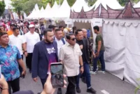 Menteri Ekonomi Kreatif/Kepala Badan Ekonomi Kreatif Teuku Riefky Harsya menyampaikan dukungan terhadap pengusulan Padang sebagai kota gastronomi dalam UNESCO Creative Cities Network (foto: Biro Komunikasi Kementerian Ekraf/Badan Ekraf)