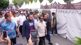 Menteri Ekonomi Kreatif/Kepala Badan Ekonomi Kreatif Teuku Riefky Harsya menyampaikan dukungan terhadap pengusulan Padang sebagai kota gastronomi dalam UNESCO Creative Cities Network (foto: Biro Komunikasi Kementerian Ekraf/Badan Ekraf)