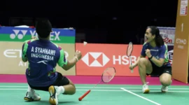 Ganda campuran Indonesia Amri Syahnawi/Nita Violina Marwah saat menghadapi Yang Po-Hsuan/Hu Ling Fang pada perempat final Kejuaraan Dunia BWF 2026 di New Delhi (foto: dok. pbsi)