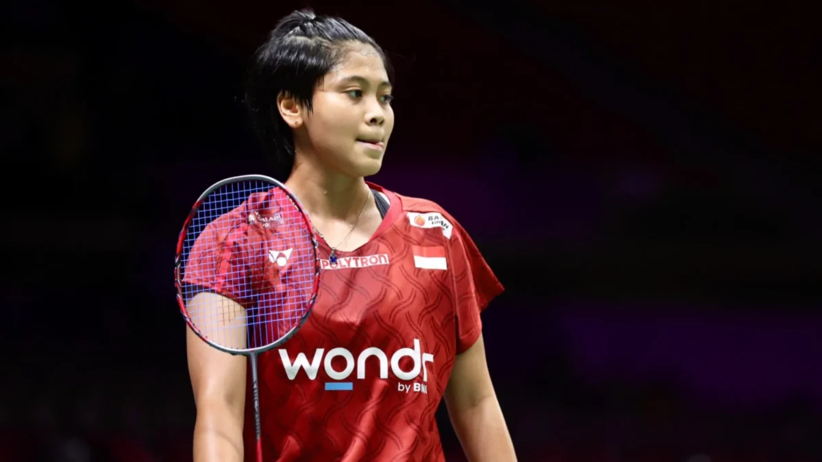 Tunggal putri Indonesia Thalita Ramadhani bersiap memberikan permainan terbaik saat menghadapi An Se-young pada babak kedua Kejuaraan Dunia 2026 (foto: dok. pbsi)