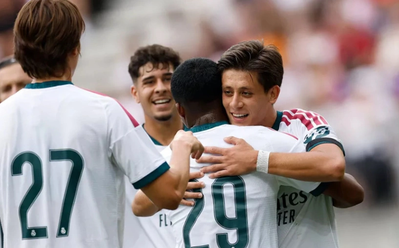 Hasil Real Madrid vs Fiorentina: Madrid Kehilangan Momentum, Mourinho Beberkan Evaluasi (foto: realmadrid)