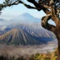 Kawasan Gunung Bromo kembali menerima wisatawan setelah penanganan kebakaran di Taman Nasional Bromo Tengger Semeru (foto: biro komunikasi kemenpar)