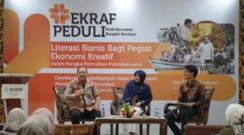 Kegiatan Literasi Bisnis bagi Pegiat Ekonomi Kreatif dalam program Ekraf Peduli di Padang Pariaman (foto: kementerian Ekonomi Kreatif)