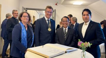 Direktur Pendidikan Tinggi Keagamaan Islam Kementerian Agama Prof. Sahiron menghadiri peresmian Faculty of Islamic Theology di University of Münster, Jerman (foto: kementerian agama)