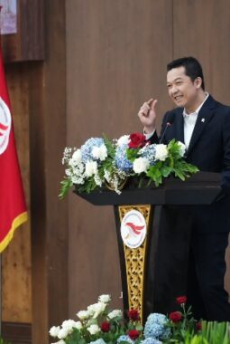 Wamenpora Taufik Dorong PB ESI Bangun Ekosistem Esports yang Berkelanjutan