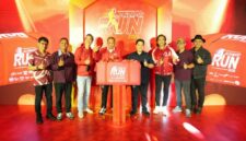 Menpora RI Erick Thohir menyampaikan pandangannya mengenai olahraga sebagai investasi karakter, kesehatan, dan ekonomi dalam konferensi pers Alfamart Run 2026 di Tangerang (foto: kementerian pemuda dan olahraga)