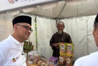 Menteri Haji dan Umrah Mochamad Irfan Yusuf saat membuka Business Matching Expo UMKM dan Ekosistem Haji dan Umrah Tahun 2026 di Stadion Wilis, Madiun (foto: kementerian haji dan umrah)
