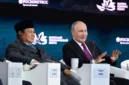 Presiden Prabowo Subianto menghadiri Eastern Economic Forum (EEF) ke-11 di Far Eastern Federal University, Vladivostok, Rusia