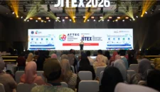Menteri Perdagangan Budi Santoso membuka ATTEC Global Investment Forum di Jakarta (foto: kementerian perdagangan)