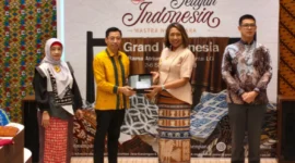 Suasana pameran “Jelajah Indonesia Wastra Nusantara” yang digelar Kementerian Pariwisata di Grand Indonesia, Jakarta (foto: kementerian pariwisata)