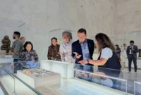 Menteri Kebudayaan RI Fadli Zon mengunjungi National Museum of Egyptian Civilization (NMEC) di Kairo, Mesir, untuk melihat pengelolaan museum sebagai etalase peradaban dan bagian dari ekosistem ekonomi budaya (foto: kementerian kebudayaan)