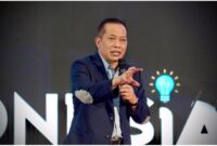 Menteri Koperasi Ferry Juliantono mendorong koperasi kampus menjadi ruang praktik usaha dan inovasi bagi mahasiswa dalam kegiatan di Universitas Andalas, Padang (foto: kementerian koperasi)