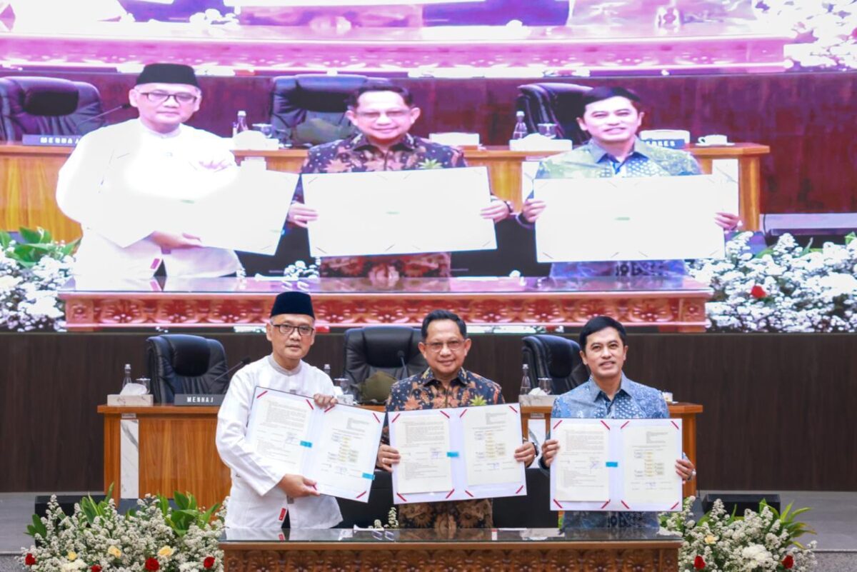 Kementerian Kesehatan (Kemenkes), Kementerian Dalam Negeri (Kemendagri), serta Kementerian Haji dan Umrah menyepakati integrasi data kependudukan dan pelayanan haji (foto: kementerian haji dan umrah)
