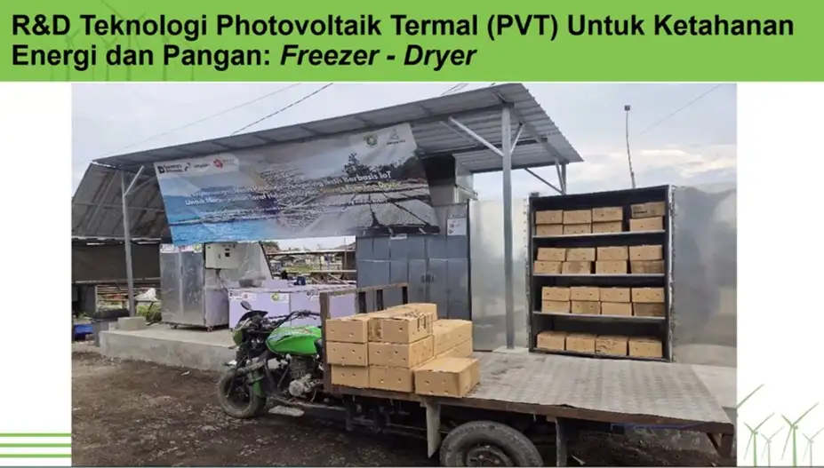 BRIN mengembangkan teknologi Photovoltaic Thermal (PVT) yang menggabungkan energi listrik dan panas matahari untuk mendukung pengeringan hasil pertanian, perkebunan, dan perikanan (foto: brin)
