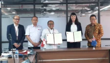 Riset daur ulang panel surya mengkaji pemulihan silikon dan material berharga untuk mendukung ekonomi sirkular serta pengembangan industri hijau (foto: brin)