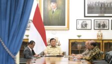 Presiden Prabowo Subianto mendorong transformasi PLN untuk meningkatkan efisiensi, produktivitas, dan percepatan pemanfaatan energi surya (foto: kementerian sekretaris negara)