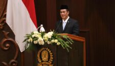 Menteri Pertanian Andi Amran Sulaiman menyampaikan dukungan anggaran untuk penguatan pertanian dan peternakan Jawa Timur, termasuk pembibitan ayam dan peningkatan produktivitas pangan (foto: kementerian pertanian)