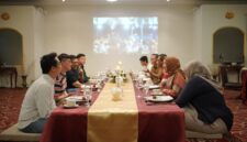 Kegiatan famtrip Kemenpar memperkenalkan potensi wisata kebugaran, kuliner, dan destinasi budaya Yogyakarta kepada empat agen perjalanan Singapura (foto: kementerian pariwisata)