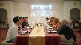 Kegiatan famtrip Kemenpar memperkenalkan potensi wisata kebugaran, kuliner, dan destinasi budaya Yogyakarta kepada empat agen perjalanan Singapura (foto: kementerian pariwisata)