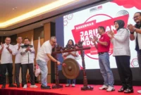 Wakil Menteri Ketenagakerjaan Afriansyah Noor saat menjadi narasumber dalam Rakernas JARNAS.INDO di Jakarta (foto: kementerian ketenagakerjaan)