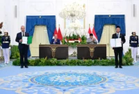 Presiden Prabowo Subianto dan Presiden Abdel Fattah El-Sisi membahas penguatan hubungan Indonesia–Mesir, termasuk peluang beasiswa, pertukaran mahasiswa, dan riset bersama (foto kementerian sekretaris negara)