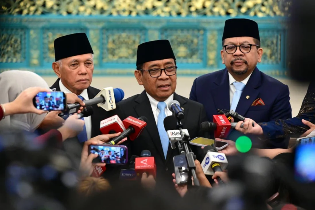 Dewan Pertimbangan Presiden (Wantimpres) usai pengangkatan 26 anggota Wantimpres di Istana Negara, Jakarta (foto: kementerian sekretaris negara)