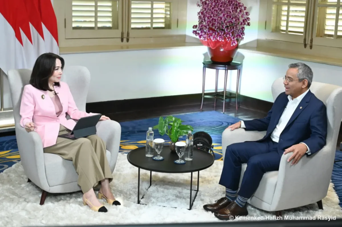 Menteri Keuangan Suahasil Nazara menjelaskan strategi pengelolaan APBN secara terukur, termasuk target defisit 2,4 persen terhadap PDB pada 2027 (foto: kementerian keuangan)